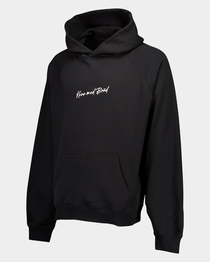 black hoodie with the print korv med brod from the side